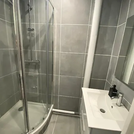 Chambre - 5min Rer A & Proche Universites - Colocation Hommes * Champs-Sur-Marne