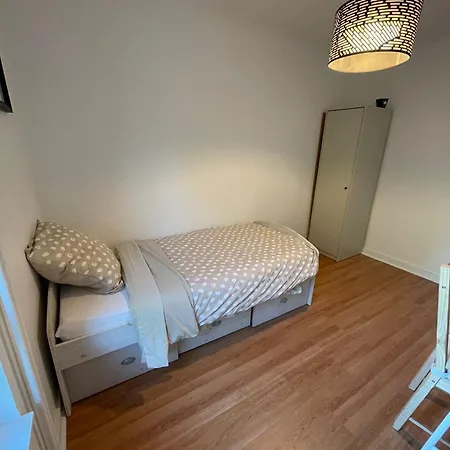Chambre - 5min Rer A & Proche Universites - Colocation Hommes Gæstehus *